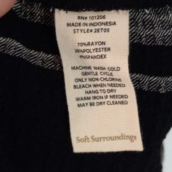 Soft Surroundings Woman Blouse Top Size S Style 2ET05 - Picture 5 of 10